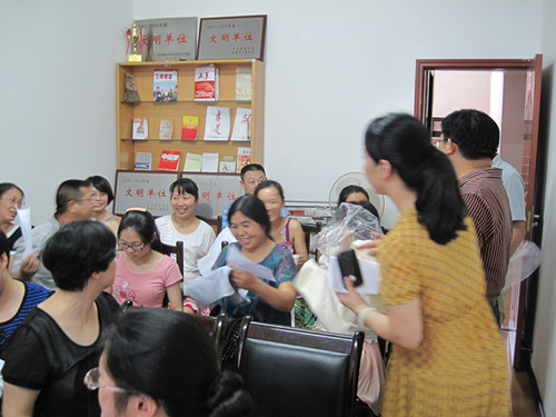 見(jiàn)賢思齊，敬業(yè)奉獻(xiàn)—我所舉辦首期道德講堂